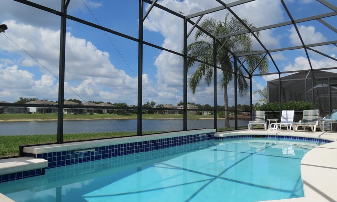 Sunset Lakes Casa | Vista al lago - Piscina privada con exposición sur WiFi gratis