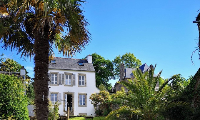 Morlaix Casa | The Blue Garden - Long term possible