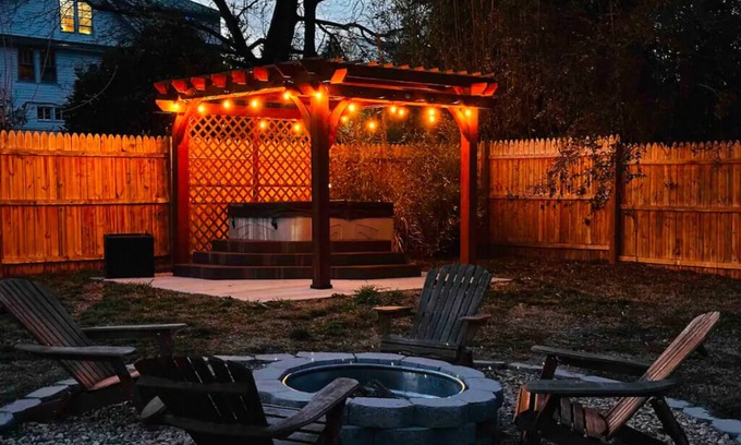 Luray Casa | The Blue Pearl by Zen Living