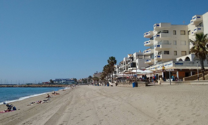 Roquetas de Mar Apartamento | La Perla Azul de la Playa de la Romanilla