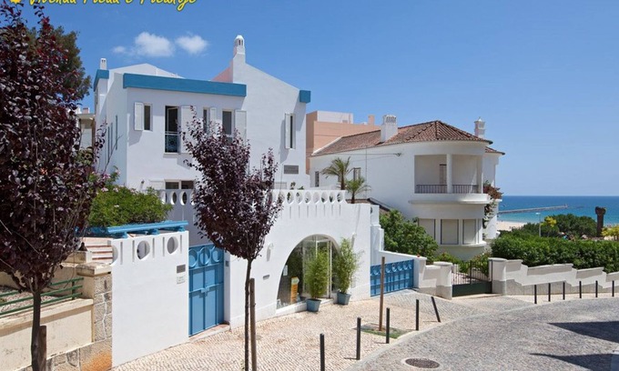 Praia da Rocha Casa | La Villa Azul en el Algarve: a 50 m de la playa y el océano, Praia da Rocha