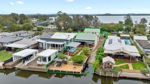 Chittaway Point Casa | The Boathouse -Pool and Private Slip