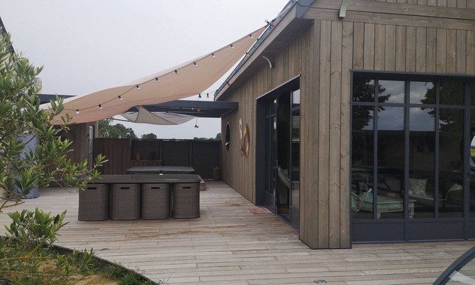 Le Thoureil Villa | La cabaña Bois des Roses