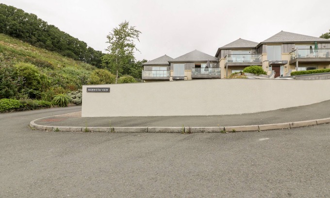 Downderry Cabaña | THE BOLT HOLE, pet friendly, luxury holiday cottage in Downderry