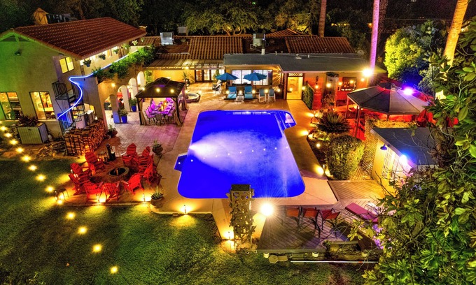 Tempe Casa | Casa Grande con Pista de tenis y bar en el corazón de Tempe / ASU