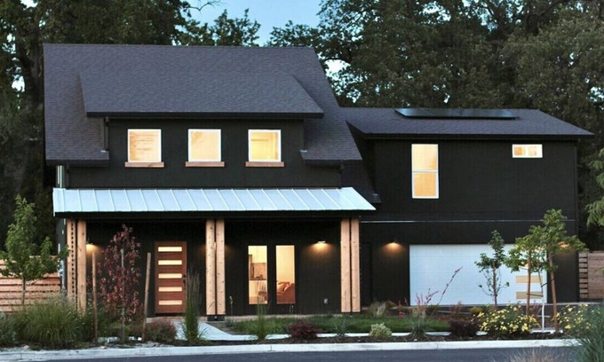Girvan Apartamento | The “Breakthrough House”- The place you come for a breakthrough!