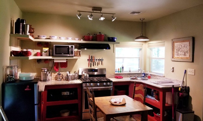 Lottie Casa | The Brewhouse Cottage