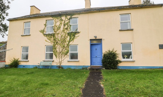 County Waterford Casa | THE BRIDE VALLEY FARMHOUSE in Tallow, County Waterford