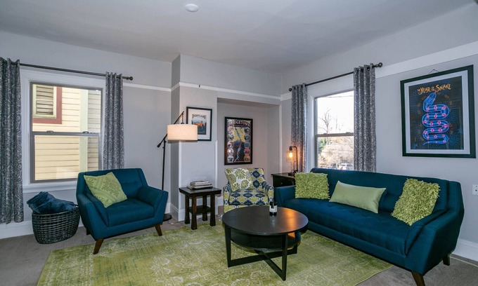 Alphabet Historic District Casa | The Bridgetown, steps away from NW 23rd shops and eateries