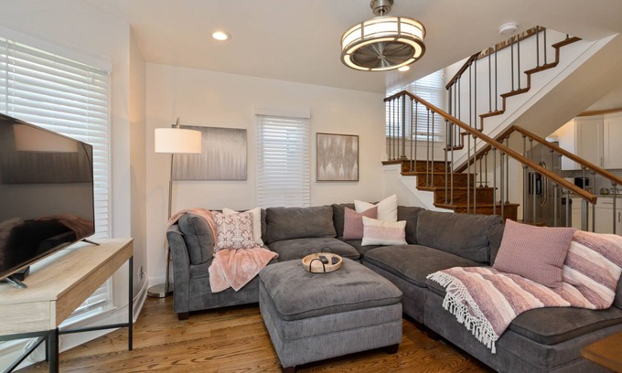 Hillsboro West End Condominio | Dreamy 2BR Condo en el centro de Nashville!