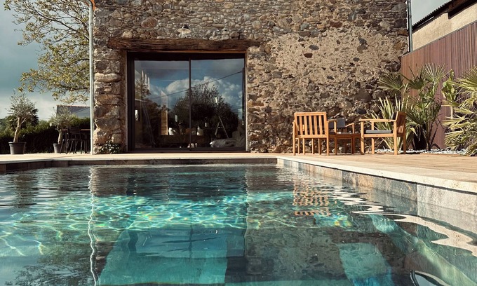 Loubajac Casa | The Buala barn with heated swimming pool