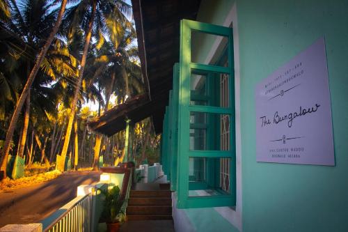 Bogmolo Chalet De Esquí | The Bungalow Bogmalo An 1880 Indo Portuguese Heritage Beach Villa South Goa
