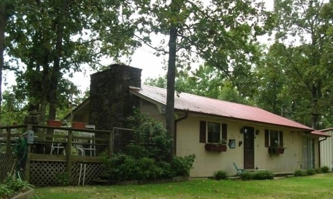 Scranton Cabina | El 'Nido de Byrd' Dublin Bay Lake Dardanelle