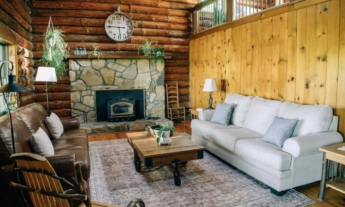 Narvon Cabina | The Cabin at Sleepy Hollow Farm