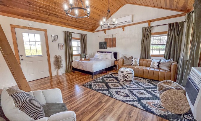 Tracy City Cabina | The Cabin in Tracy City