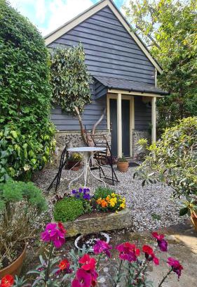 Litlington Casa | The Cabin, Litlington - Dogs Welcome!