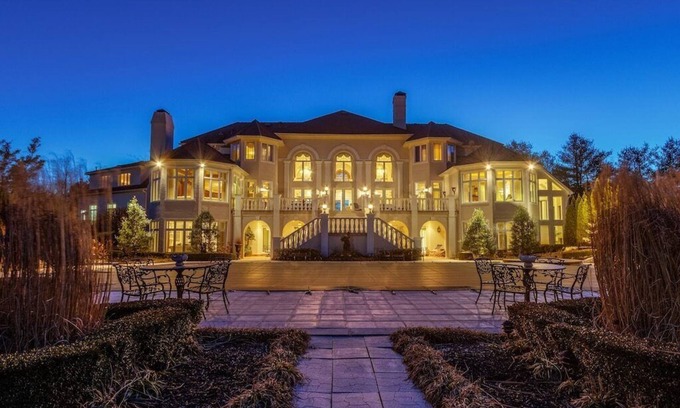 Frankfort Casa | The Capital at Elkhorn Creek : Bourbon Country's Premiere Luxury Estate