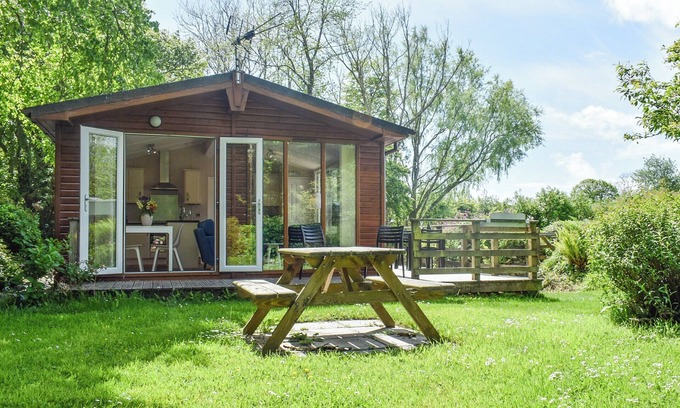 Carnon Downs Cabaña | 2 bedroom accommodation in Truro