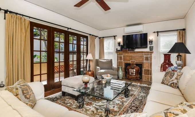 Park West Casa | 'The Carriage House' Colina del banquero. Unidad Superior