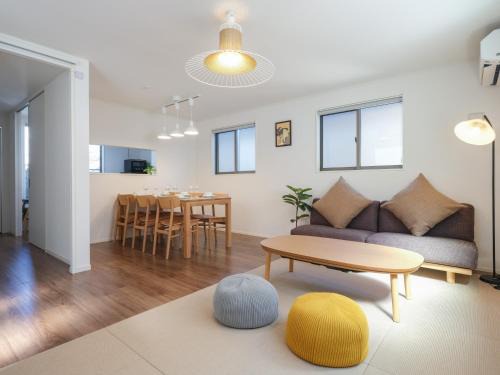 Haginaka Casa | The Castle