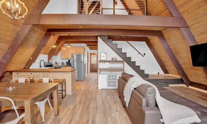 Long Pond Chalet De Esquí | The Cedar A-Frame | Hot Tub | Firepit | Fireplace