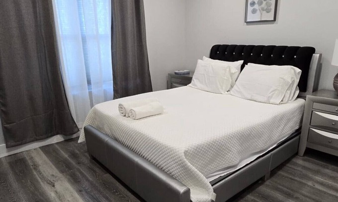 Paterson Apartamento | The Charming Suite: 1BR close to NYC