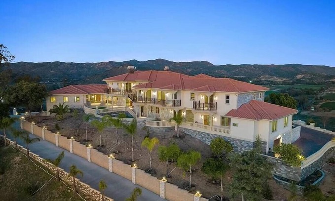 Escondido Casa | The Chateau Escondido