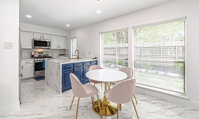 George Bush Park/Eldridge Casa | The Chloe- 3Bedroom/2Bath SFH in Energy Corridor