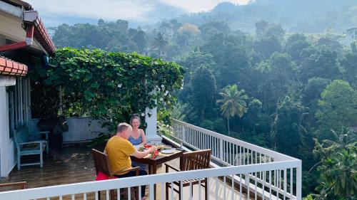Kandy Apartamento | The Chocolate Factory House, Kandy- exclusive private apartment