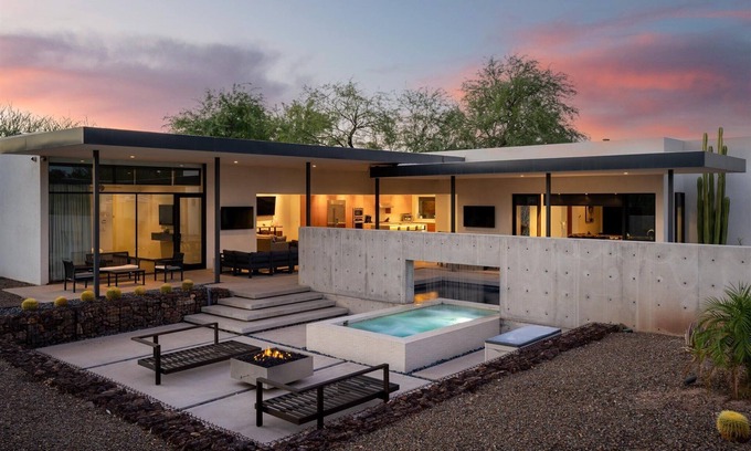 South Scottsdale Casa | The Cholla | Old Town Scottsdale Luxury Villa + Casita