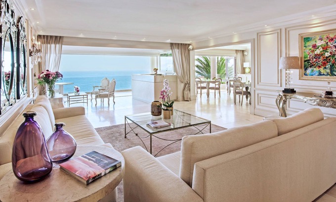 Bantry Bay Casa | The Clarendon - Bantry Bay
