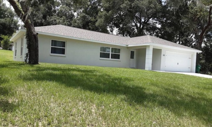 Inverness Casa | The Clark House- new 3 br, 2 bath in Inverness, FL