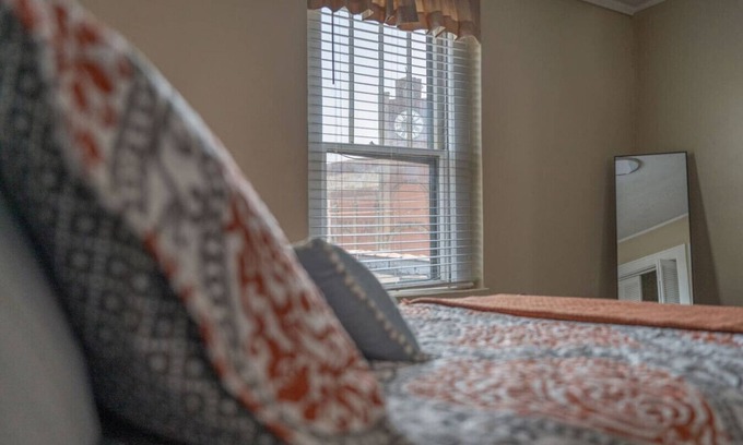 Madison Apartamento | The Clocktower Suite