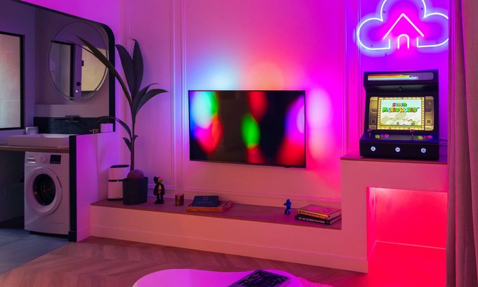 Old Town Apartamento | The Cloud - Troyes City Center - Luxury Spa & Gaming Suite