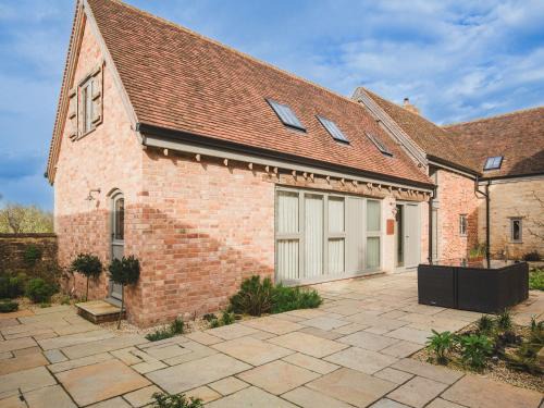 Priors Marston Casa | The Coach House at Holy Well