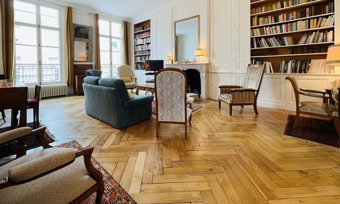 Old Town Apartamento | The Colbert - magnificent apartment of exception