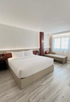 Phuong 6 Hotel | The Concept Hotel HCMC- Premium