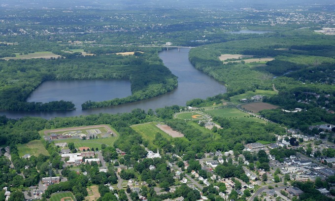 South Glastonbury Cama Y Desayuno | The Connecticut River Valley Inn