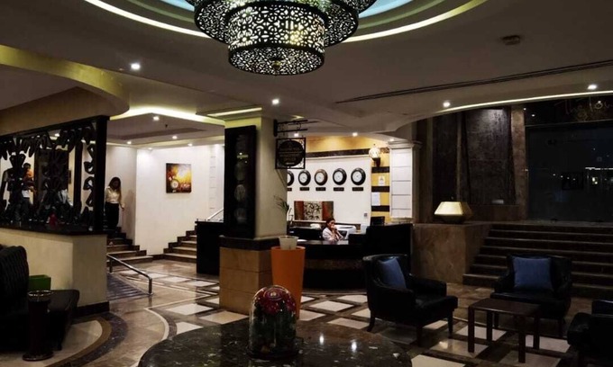 Al Sadd Apartamento | the continent residence