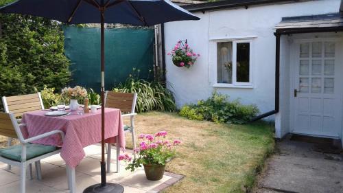 Bath Cama Y Desayuno | The Cottage at Weston Lawn