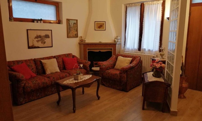 Introdacqua Apartamento | The cottage in Capolaia
