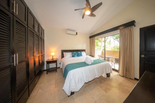 El Ocotal Apartamento | The Cove Door 16 2 Bedroom Upper Unit