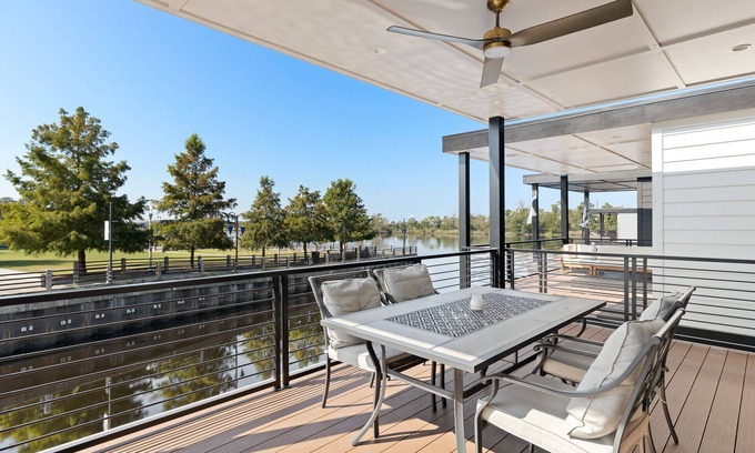 Wilmington Alquiler De Eote | The Cove - Houseboat Tranquility