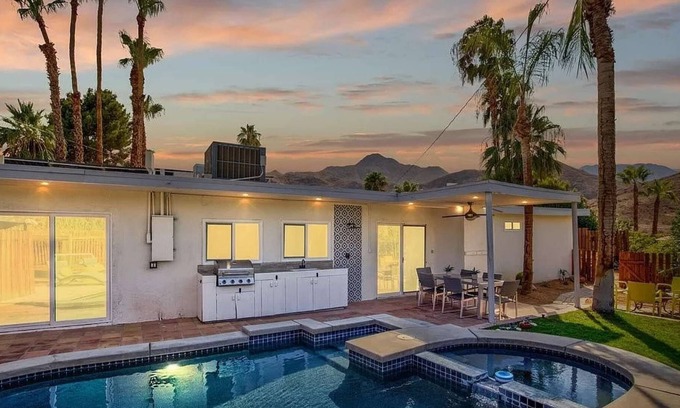Cathedral City Cove Casa | The Cove Modern Retreat - (Both House & Casita)