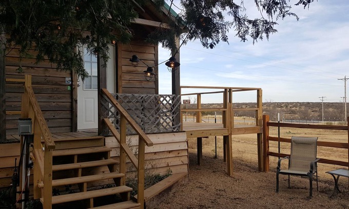 Canyon Cabina | The Coyote Cabin at Palo Duro