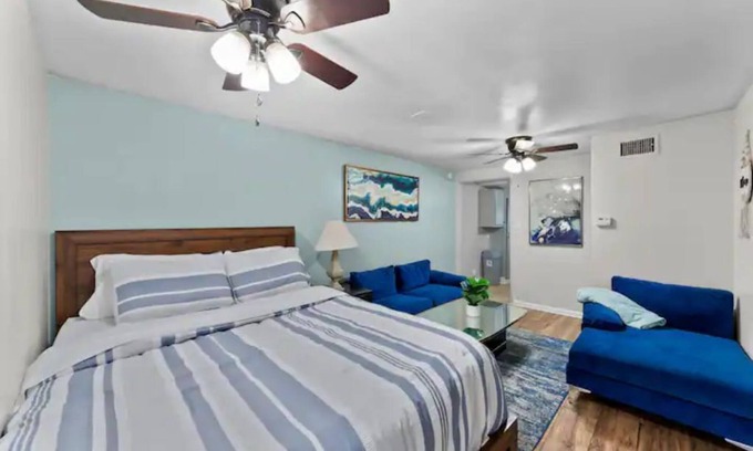Arlington Apartamento | Adorable Studio | Laundry | Wi-fi | Central