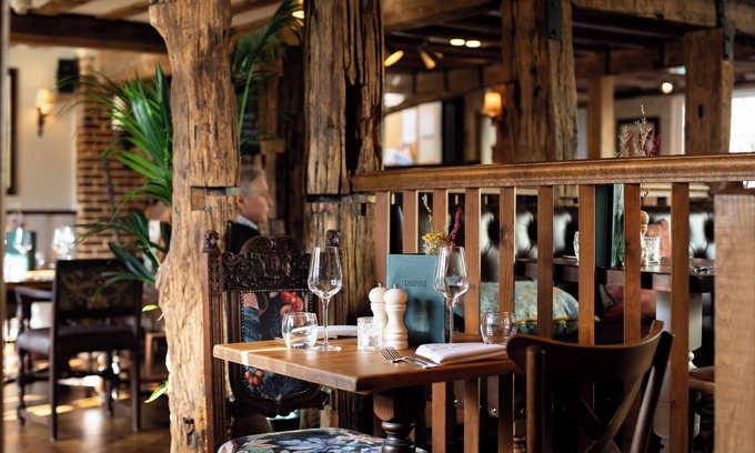 Bishops Waltham Hotel | The Crown Inn