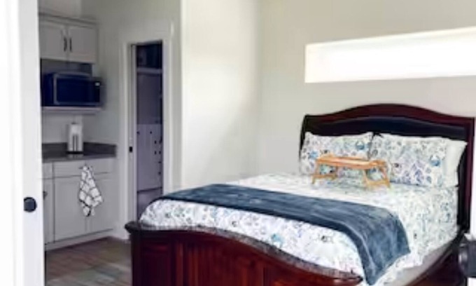 Holiday Beach Apartamento | The Crow’s Nest Retreat - Cozy Guest Suite C