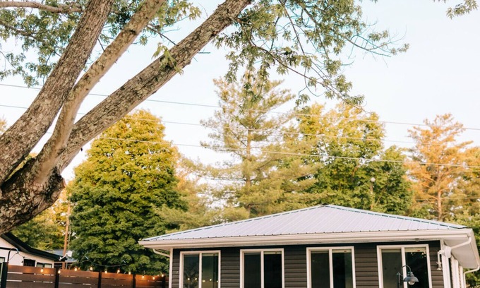 Sloans Valley Cabina | The Cumberland Cottages - Cottage 1.