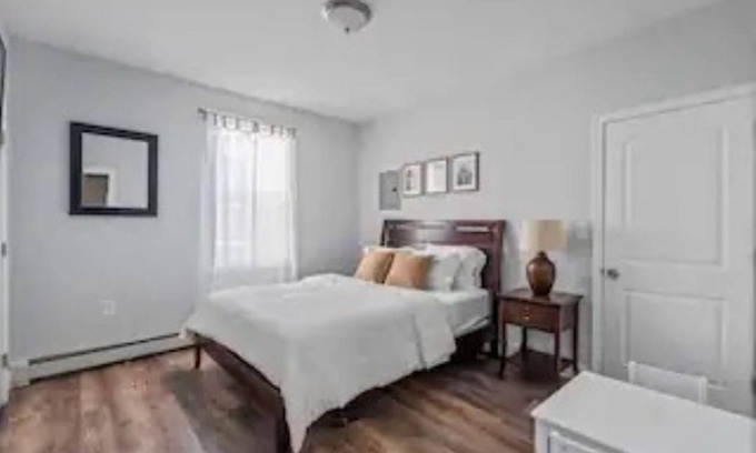 Wanskuck Apartamento | The Deluxe-Suite at The North End APT with Laundry